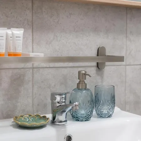 Cozy Kwiatowa By Renters * Poznan