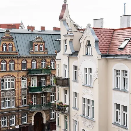 Cozy Kwiatowa By Renters