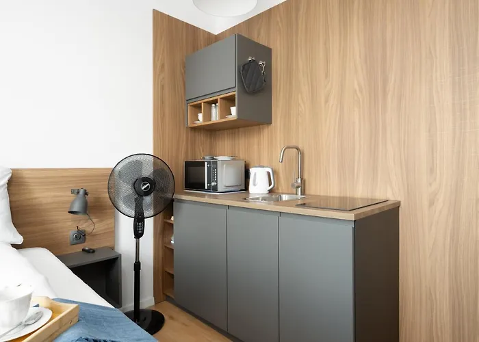 Apartment Cozy Kwiatowa By Renters *