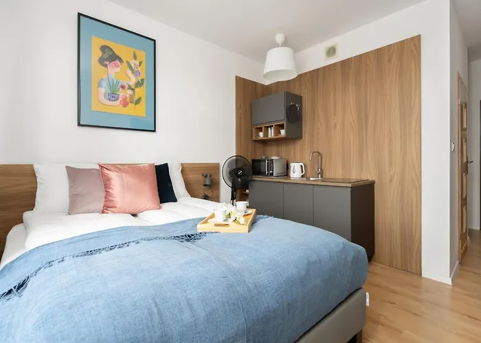 Apartment Cozy Kwiatowa By Renters Poznan